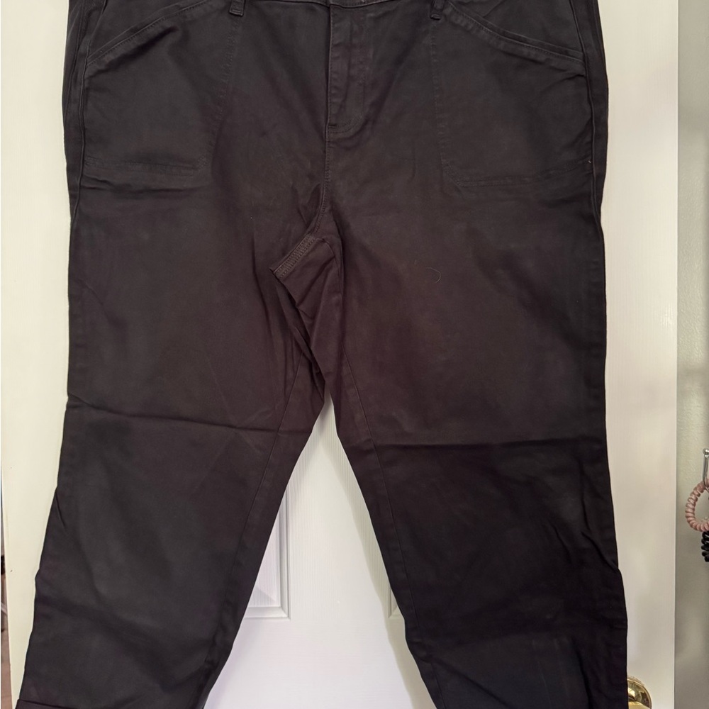 Torrid Women's Black Twill Aviator Crop